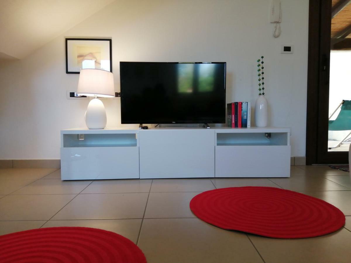 Casa Il Cortile Fiorito Apartman Tortolì Kültér fotó